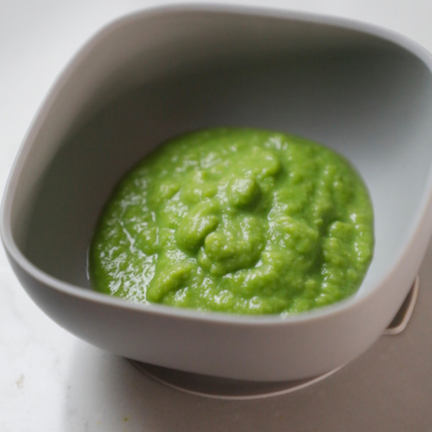 Easy Frozen Peas in Babycook