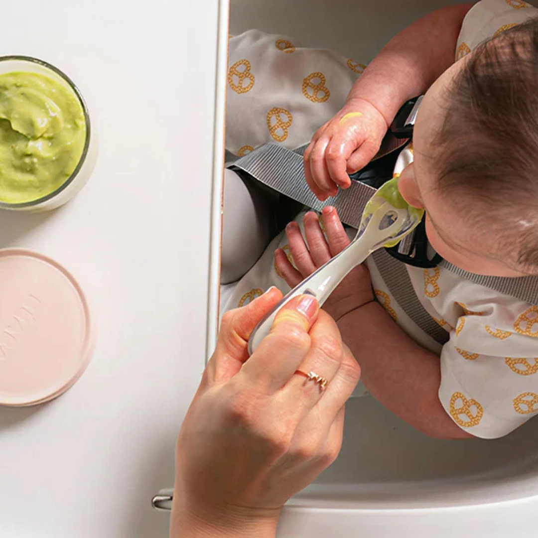 Starting Solids Around the World