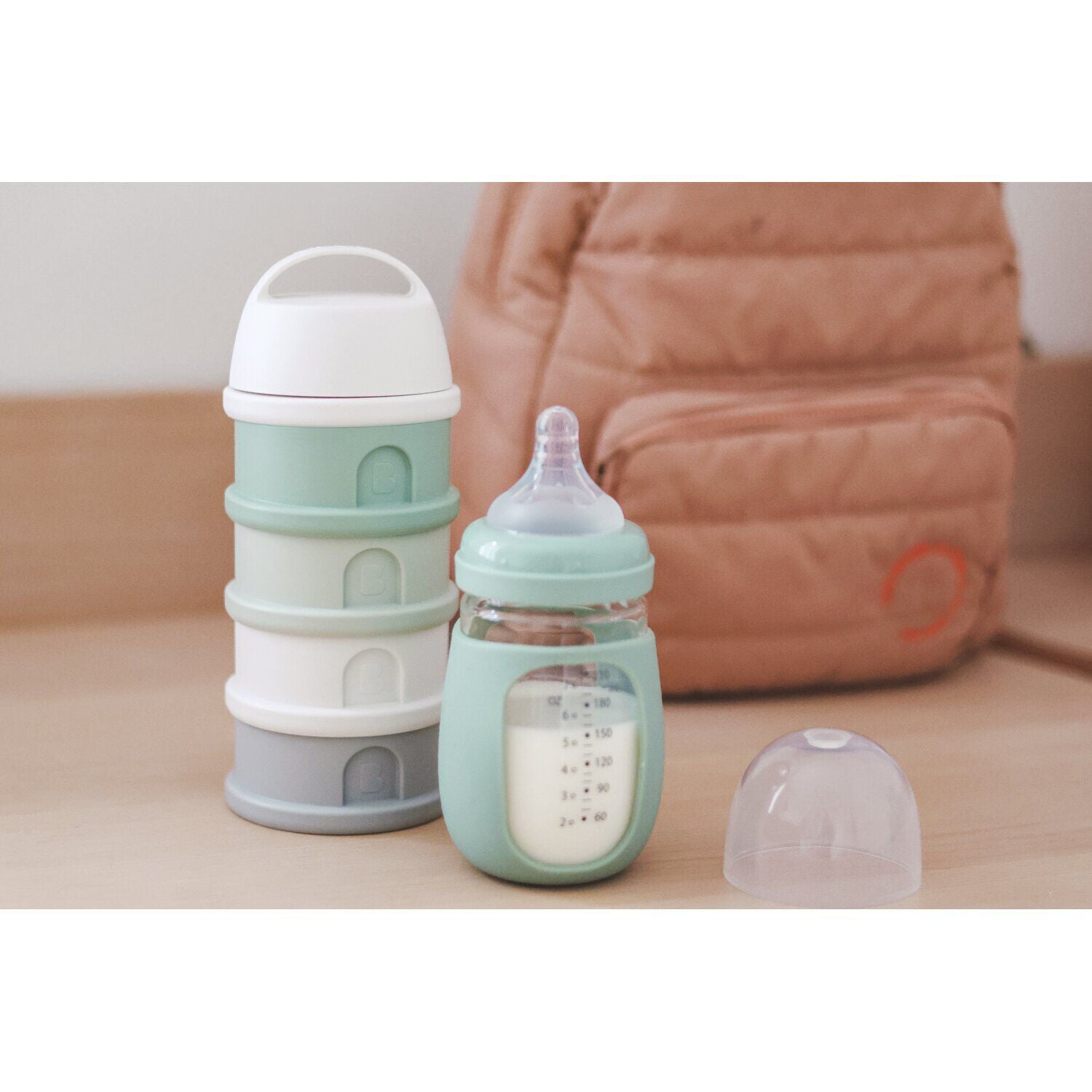 Boîte doseuse de lait 4 compartiments empilables